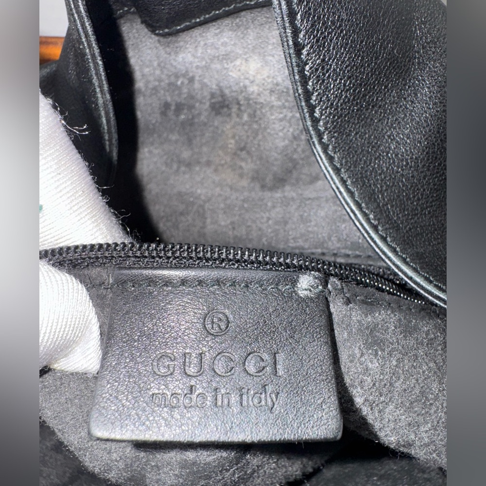 GUCCI Black Leather Handbag with Bamboo Handle - Picture 5 of 7